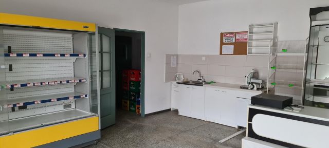 Mieszkanie 3-pokojowe Roztoki. Zdjęcie 1