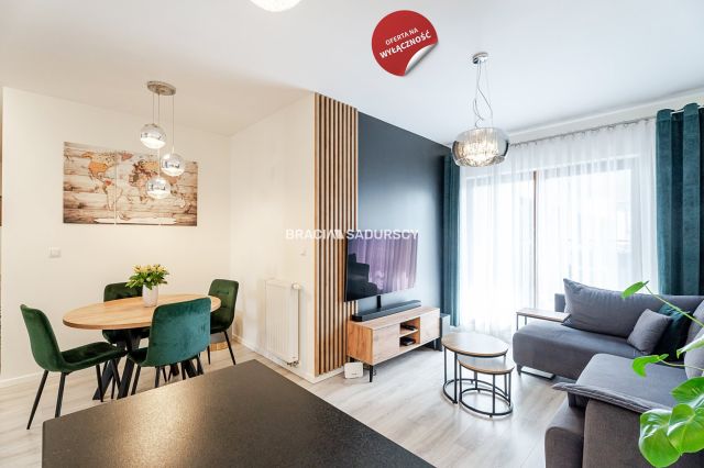 Mieszkanie 3-pokojowe Kraków Podgórze, ul. Tadeusza Szafrana. Zdjęcie 1