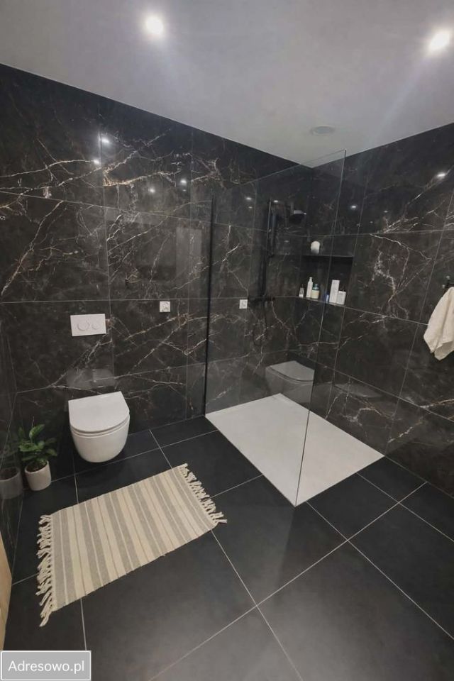 dom wolnostojący, 3 pokoje Obice. Zdjęcie 14