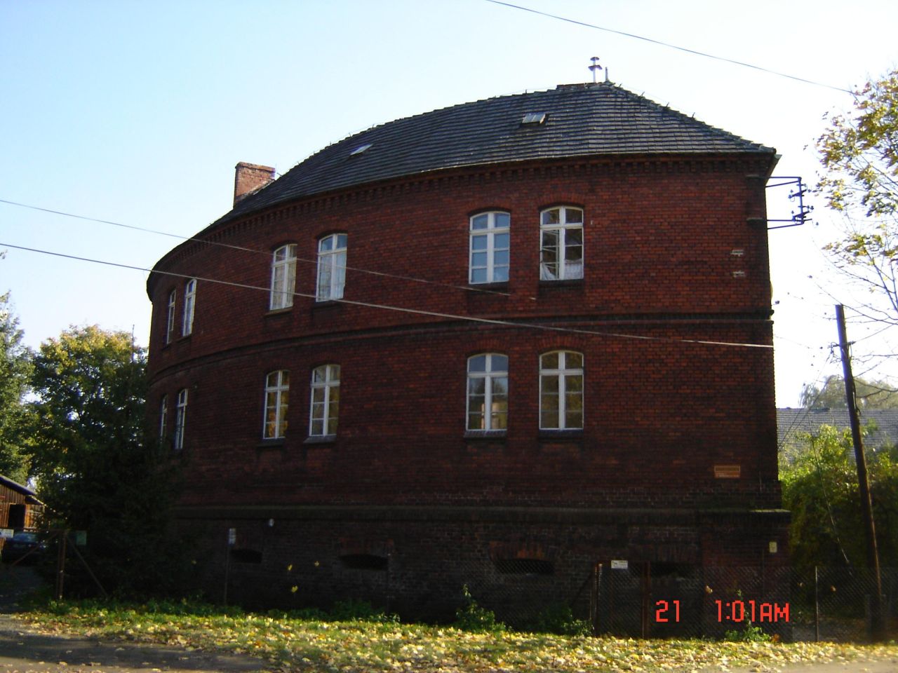 dom wolnostojący, 18 pokoi Kędzierzyn-Koźle Koźle, ul. Wyspa. Zdjęcie 3