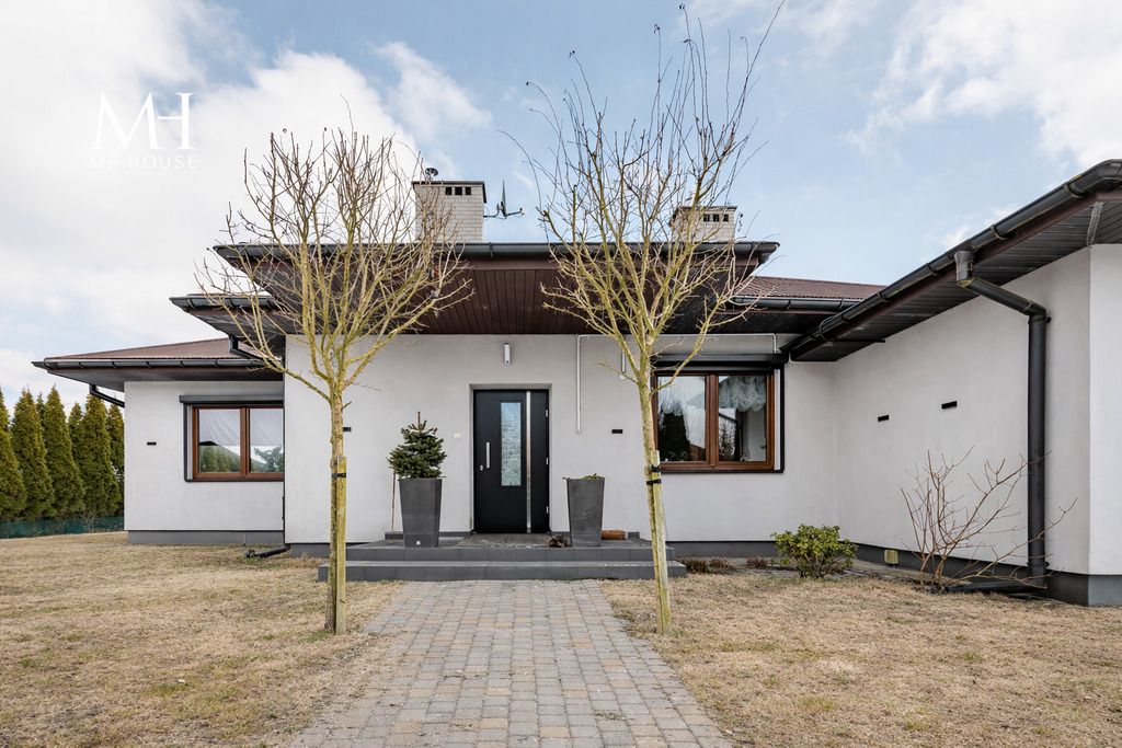 dom wolnostojący, 4 pokoje Rąbień. Zdjęcie 2