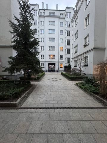 Mieszkanie 2-pokojowe Warszawa Śródmieście, ul. Poznańska. Zdjęcie 1