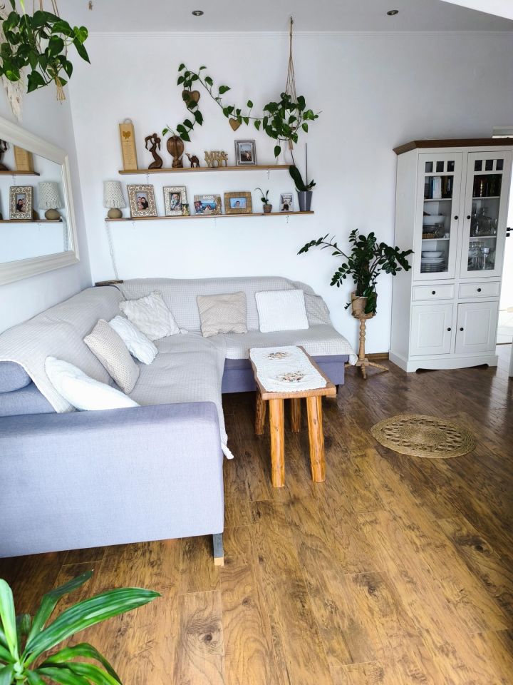 Mieszkanie 3-pokojowe Ostrów. Zdjęcie 2