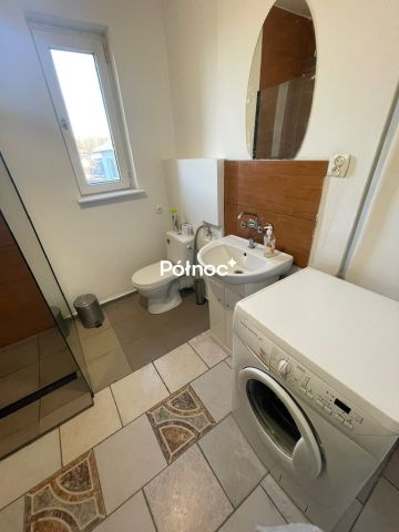 dom wolnostojący, 6 pokoi Bolesławiec, ul. Konradowska. Zdjęcie 4