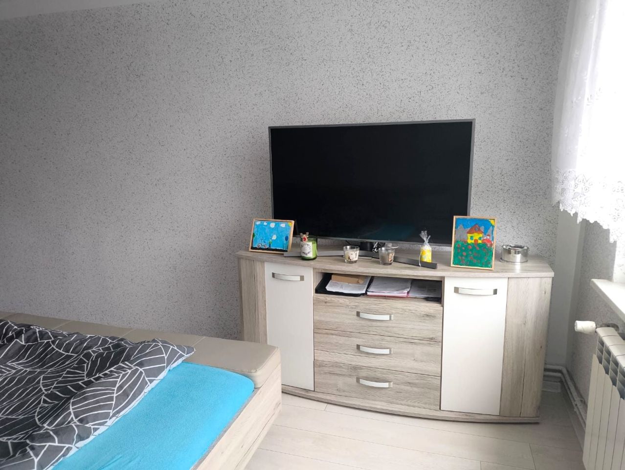 Mieszkanie 3-pokojowe Unin. Zdjęcie 4