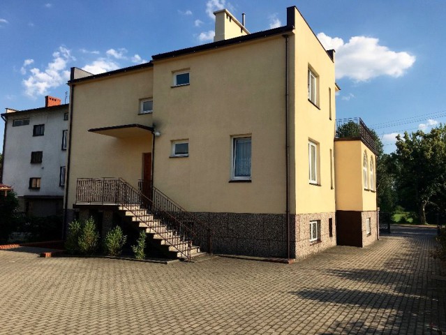 dom wolnostojący Łowicz, ul. Blich. Zdjęcie 1
