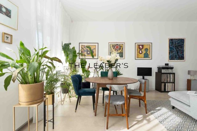 Mieszkanie 3-pokojowe Warszawa Śródmieście, al. Wilanowska. Zdjęcie 2