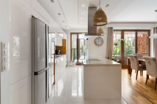 Mieszkanie 4-pokojowe Warszawa Wilanów. Zdjęcie 9