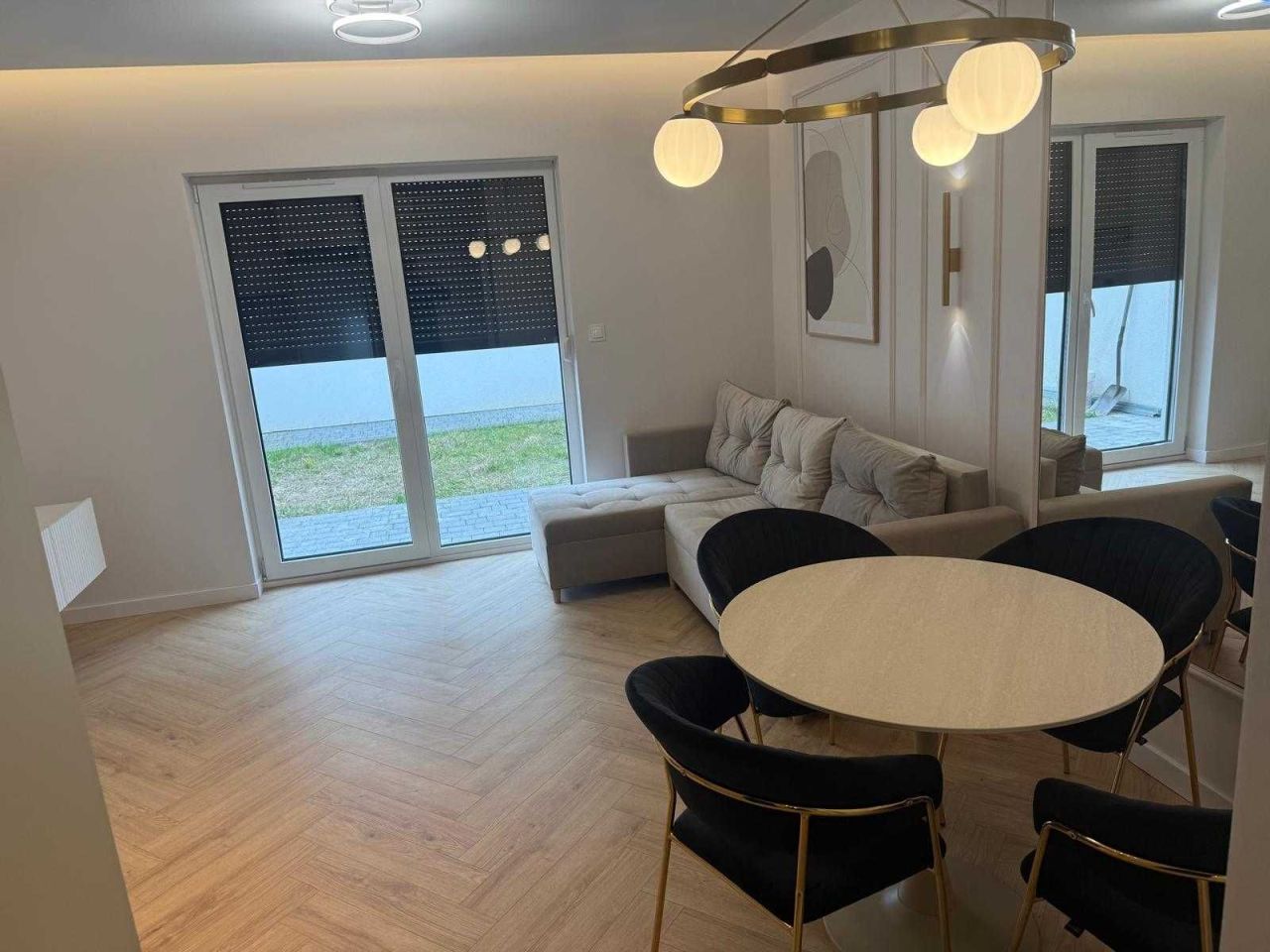 Mieszkanie 3-pokojowe Śmieszkowo. Zdjęcie 1