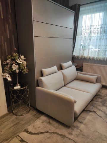 Mieszkanie 4-pokojowe Kobyłka. Zdjęcie 1