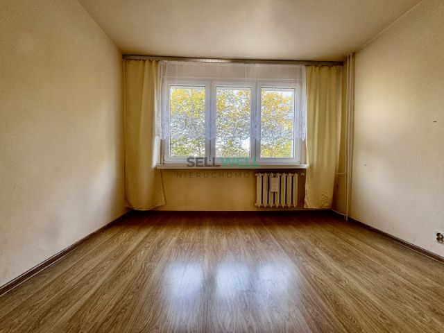 Mieszkanie 3-pokojowe Łódź Chojny, ul. Antoniego Edwarda Odyńca. Zdjęcie 1