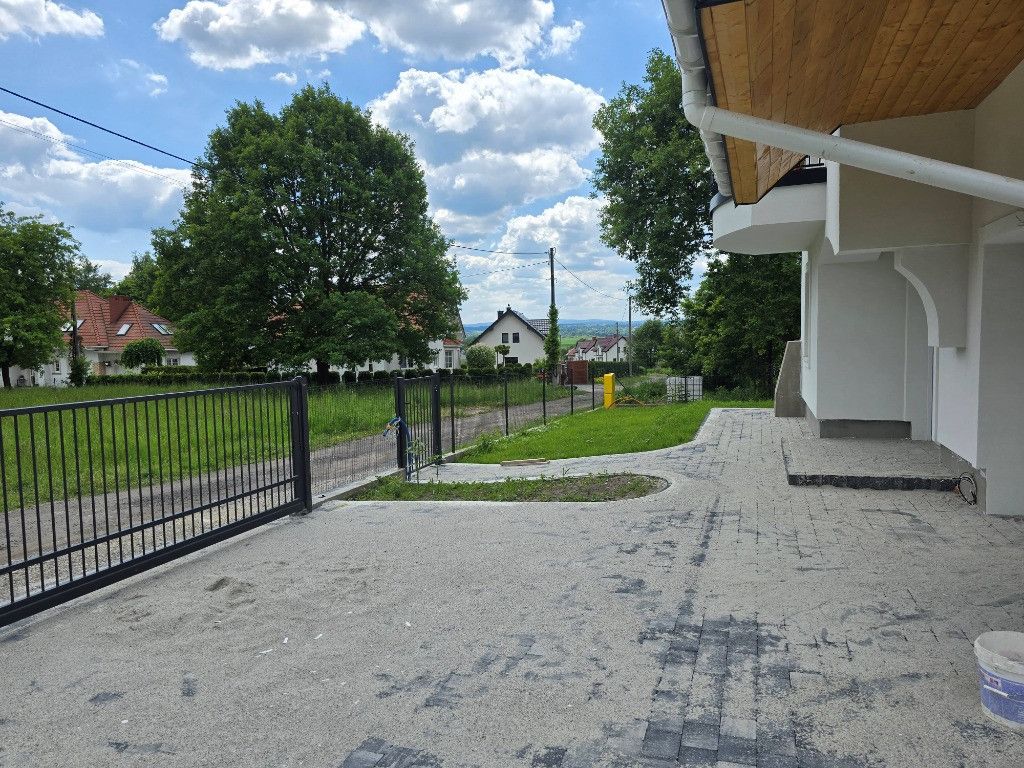 dom wolnostojący, 4 pokoje Wołowice, ul. Chabrowa. Zdjęcie 4