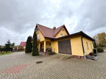 dom wolnostojący, 4 pokoje Sedranki. Zdjęcie 3