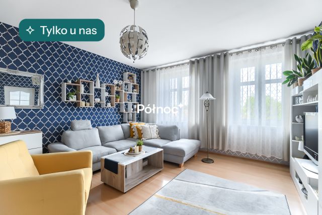 Mieszkanie 3-pokojowe Bytom, pl. Powstańców Śląskich. Zdjęcie 1