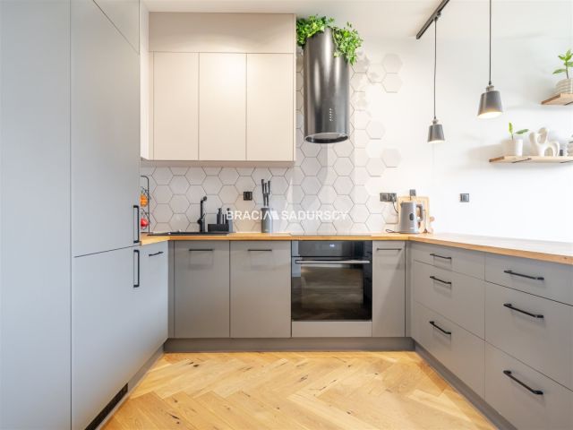 Mieszkanie 4-pokojowe Wieliczka, ul. Sadowa. Zdjęcie 4