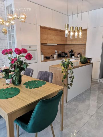 dom szeregowy, 4 pokoje Legionowo, ul. Cieszyńska. Zdjęcie 5