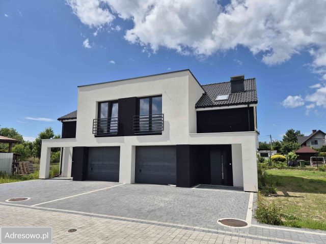 bliźniak, 4 pokoje Czechowice-Dziedzice, ul. Pasieki. Zdjęcie 1