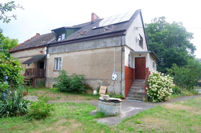 dom wolnostojący, 4 pokoje Mokry Dwór. Zdjęcie 2