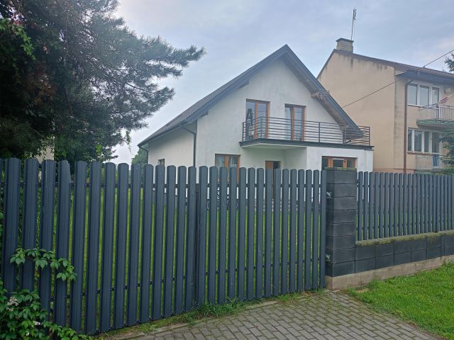 dom wolnostojący, 5 pokoi Rząśnik, ul. Jesionowa. Zdjęcie 1