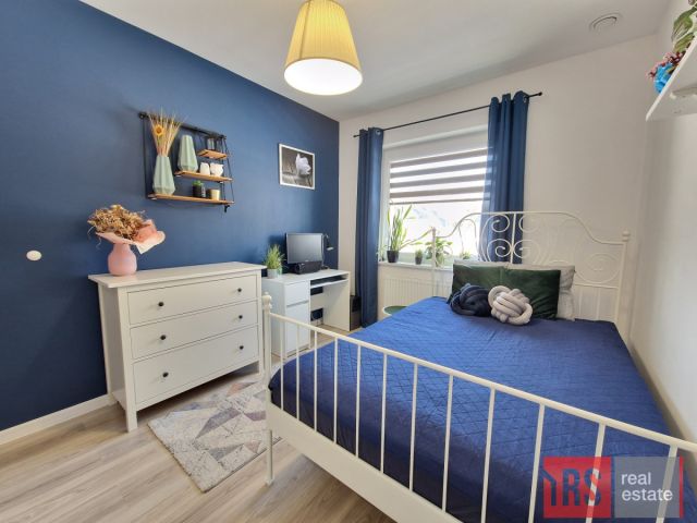 dom wolnostojący, 4 pokoje Dosin, ul. Rumiankowa. Zdjęcie 3