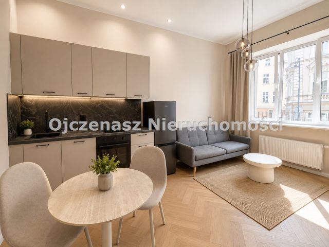 Mieszkanie 2-pokojowe Bydgoszcz Śródmieście, ul. Pomorska. Zdjęcie 1