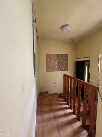 dom wolnostojący, 3 pokoje Koszyce. Zdjęcie 7
