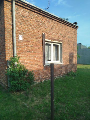 dom wolnostojący Tomaszów Mazowiecki, ul. Wolna. Zdjęcie 1