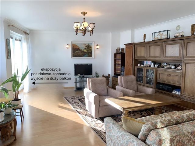 Mieszkanie 3-pokojowe Gdynia Mały Kack, ul. Olgierda. Zdjęcie 1