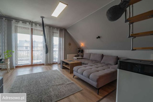 Mieszkanie 5-pokojowe Siadło Dolne, ul. Wichrowe Wzgórza. Zdjęcie 1