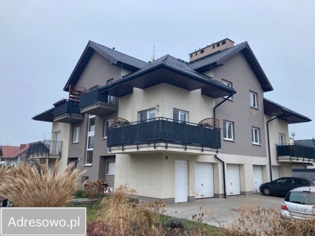 Mieszkanie 3-pokojowe Kiełczów, ul. Modrzewiowa. Zdjęcie 1