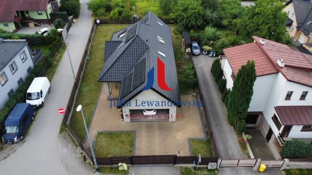 dom wolnostojący, 7 pokoi Gdańsk, ul. Metalowców. Zdjęcie 31