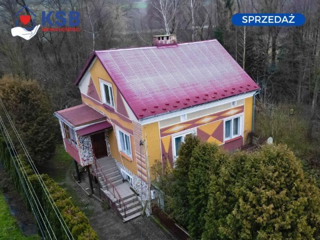 dom wolnostojący, 4 pokoje Ćmielów, ul. Zielona. Zdjęcie 1