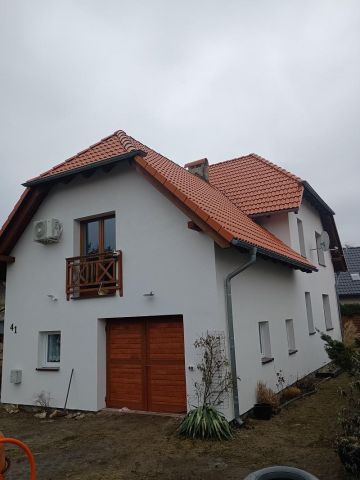 dom wolnostojący, 3 pokoje Lubochnia, Osiedle Sosnowe. Zdjęcie 1