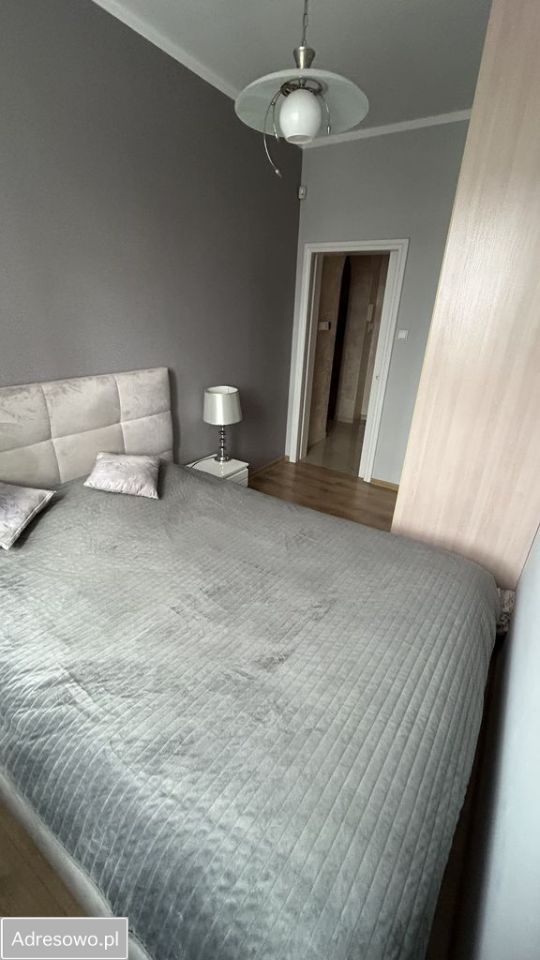 Mieszkanie 3-pokojowe Legnica, ul. Poznańska. Zdjęcie 2