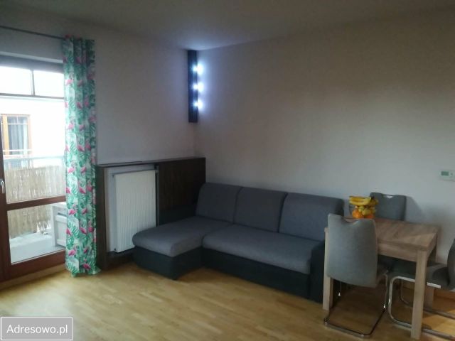 Mieszkanie 3-pokojowe Józefosław. Zdjęcie 1