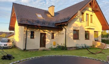 dom wolnostojący, 6 pokoi Bądki, ul. Poziomkowa