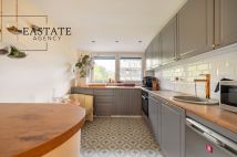 dom wolnostojący, 11 pokoi Warszawa Saska Kępa, ul. Genewska. Zdjęcie 4