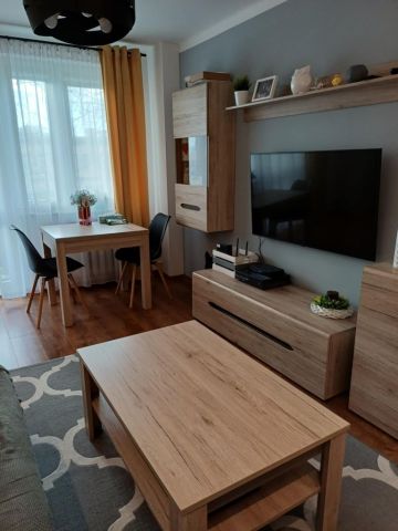 Mieszkanie 3-pokojowe Ropczyce, ul. Armii Krajowej. Zdjęcie 1