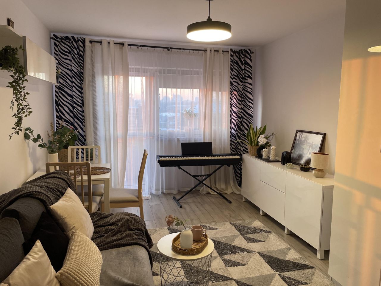 Mieszkanie 2-pokojowe Warszawa Mokotów, ul. Czerniakowska. Zdjęcie 2