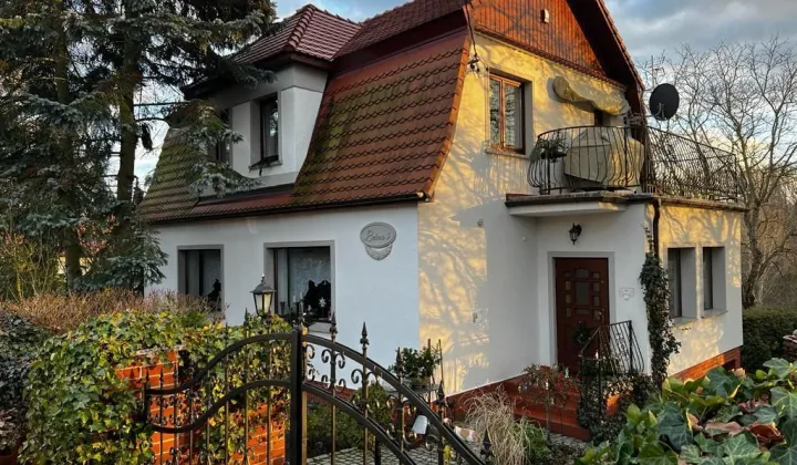 dom wolnostojący, 7 pokoi Żary, ul. Leśna