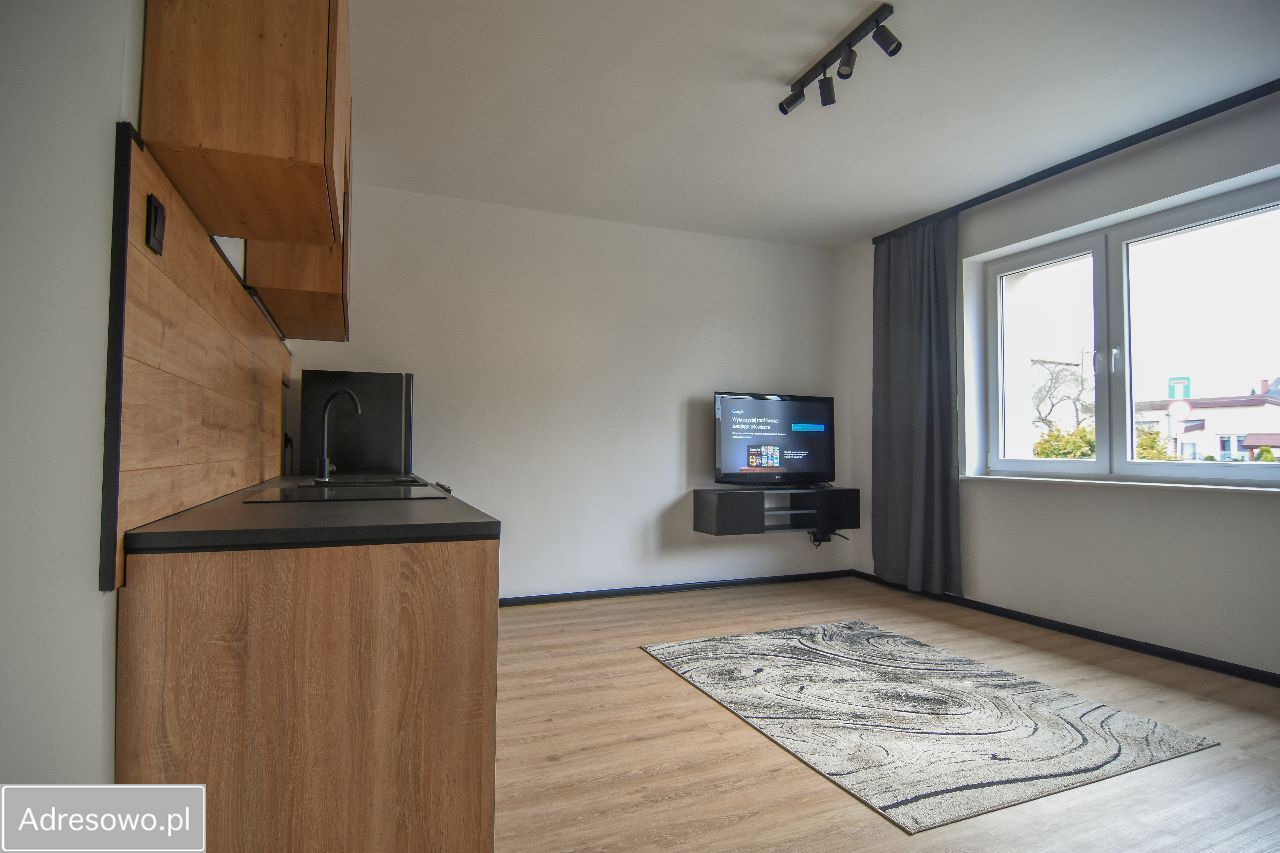 dom wolnostojący, 8 pokoi Wejherowo Śmiechowo, ul. Świętopełka. Zdjęcie 7