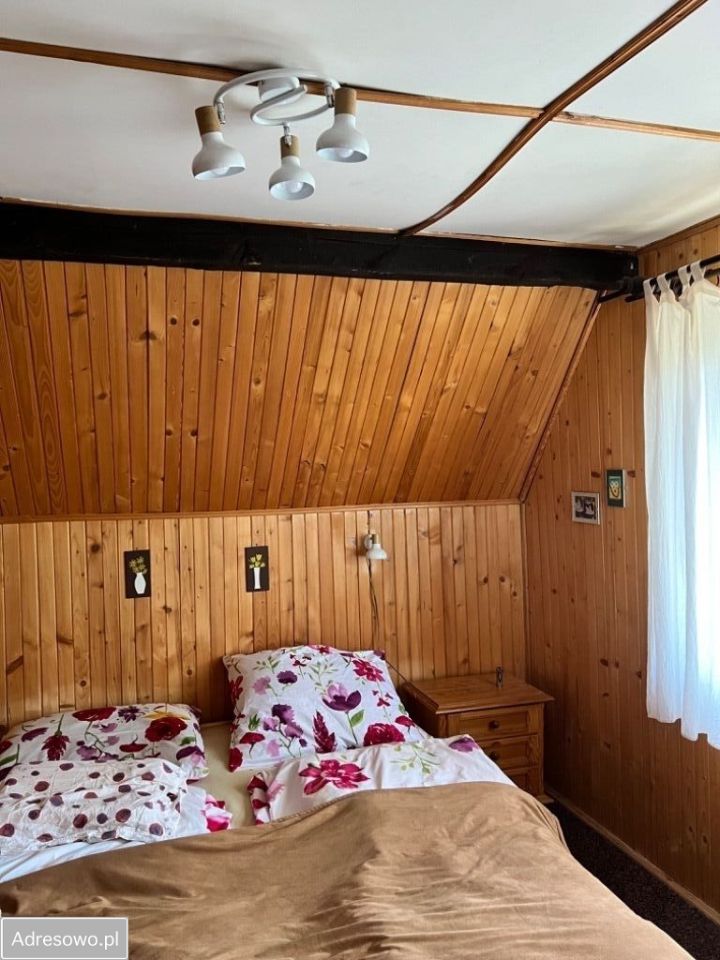 dom wolnostojący, 6 pokoi Bronków Kołatka. Zdjęcie 5