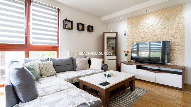 Mieszkanie 3-pokojowe Kraków Dębniki, ul. dr. Jana Piltza. Zdjęcie 24