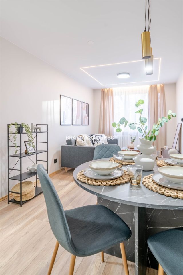 Mieszkanie 2-pokojowe Kraków Bieńczyce, os. Albertyńskie. Zdjęcie 9