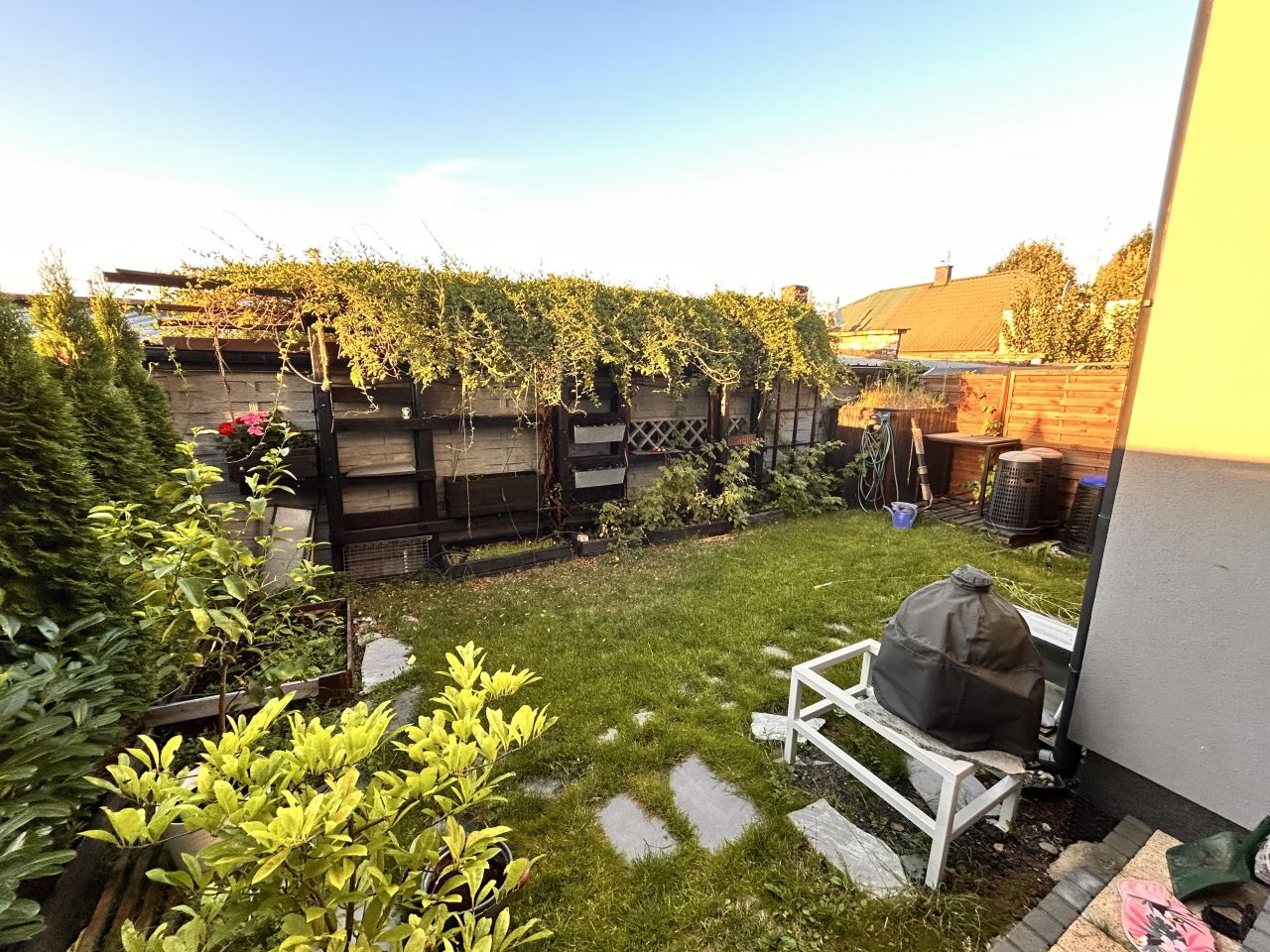 dom szeregowy, 5 pokoi Ząbki Centrum, ul. Józefa Piłsudskiego. Zdjęcie 7