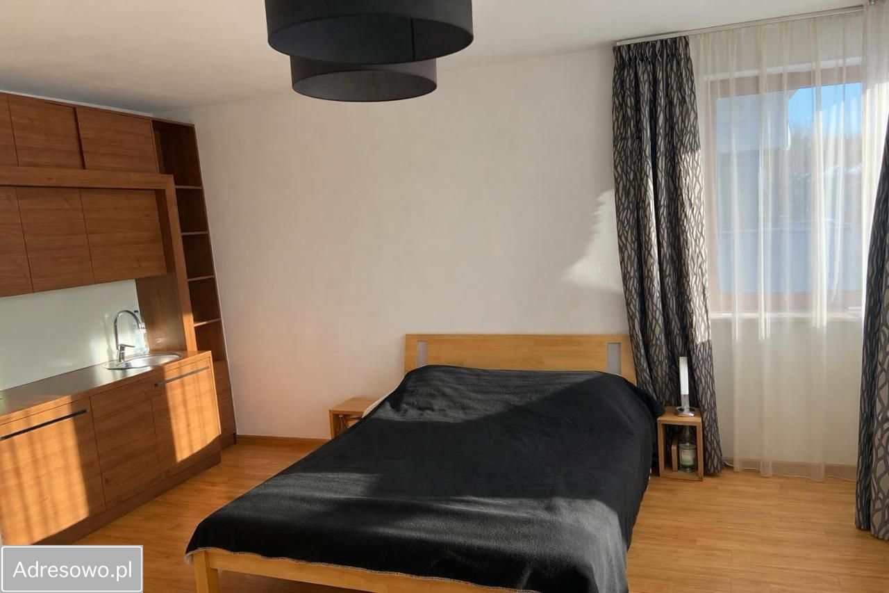 bliźniak, 7 pokoi Warszawa Falenica, ul. Liliowa. Zdjęcie 7