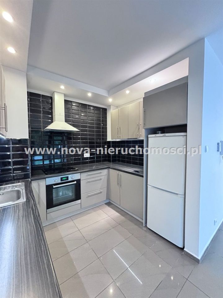 Mieszkanie 2-pokojowe Rybnik, ul. dr. Mariana Różańskiego. Zdjęcie 4