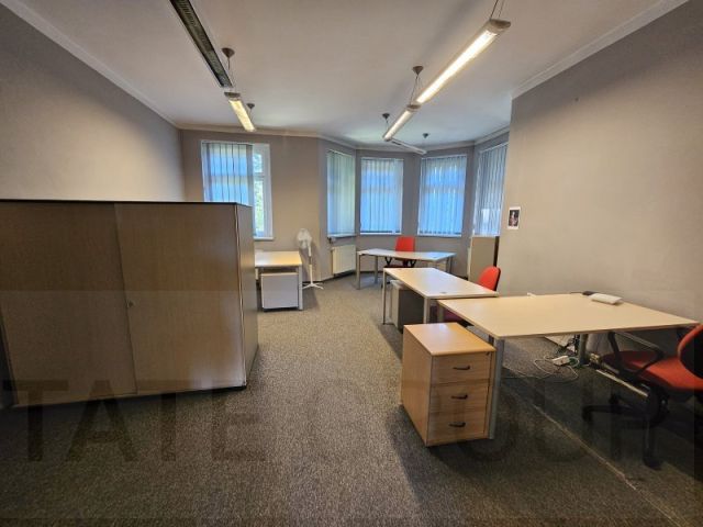 dom wolnostojący, 18 pokoi Katowice Ligota, ul. Piotrowicka. Zdjęcie 12