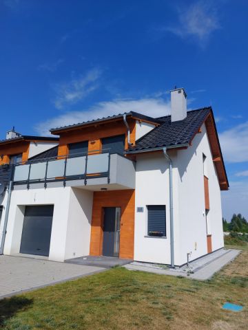 bliźniak, 4 pokoje Dzierżoniów, ul. Kamienna. Zdjęcie 2