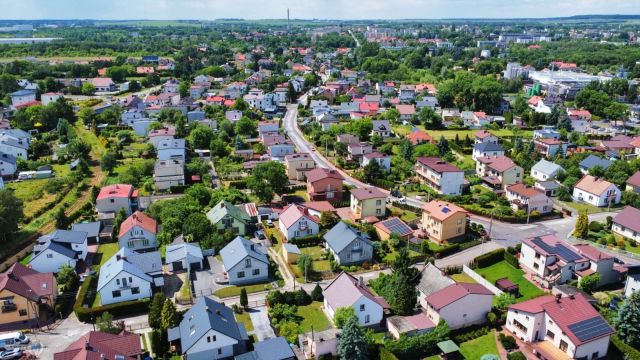 dom wolnostojący, 3 pokoje Jędrzejów, ul. Stefana Żeromskiego. Zdjęcie 23